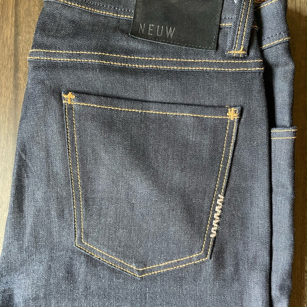NEUW “Iggy Skinny” Fit